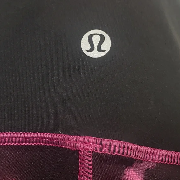Lululemon Sz 4 Wunder Under Pant In Fuschia & Black Tie-Dye - Picture 12 of 12
